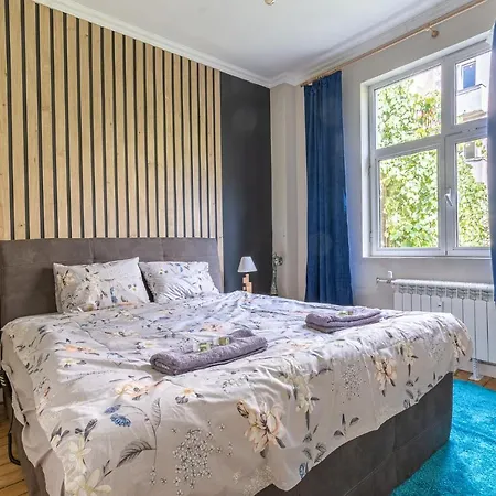 5 Seconds Away From The Main Street, Free Secured Parking Apartment Sofia